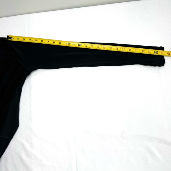 C9 Champion Black Athletic Top Long Sleeve Women’s Size Medium - Picture 13 of 16